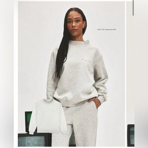 Brand new Parke grey embossed mockneck size L/XL